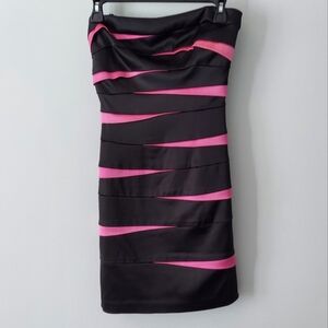 Betsy & Adam Strapless Cocktail Dress